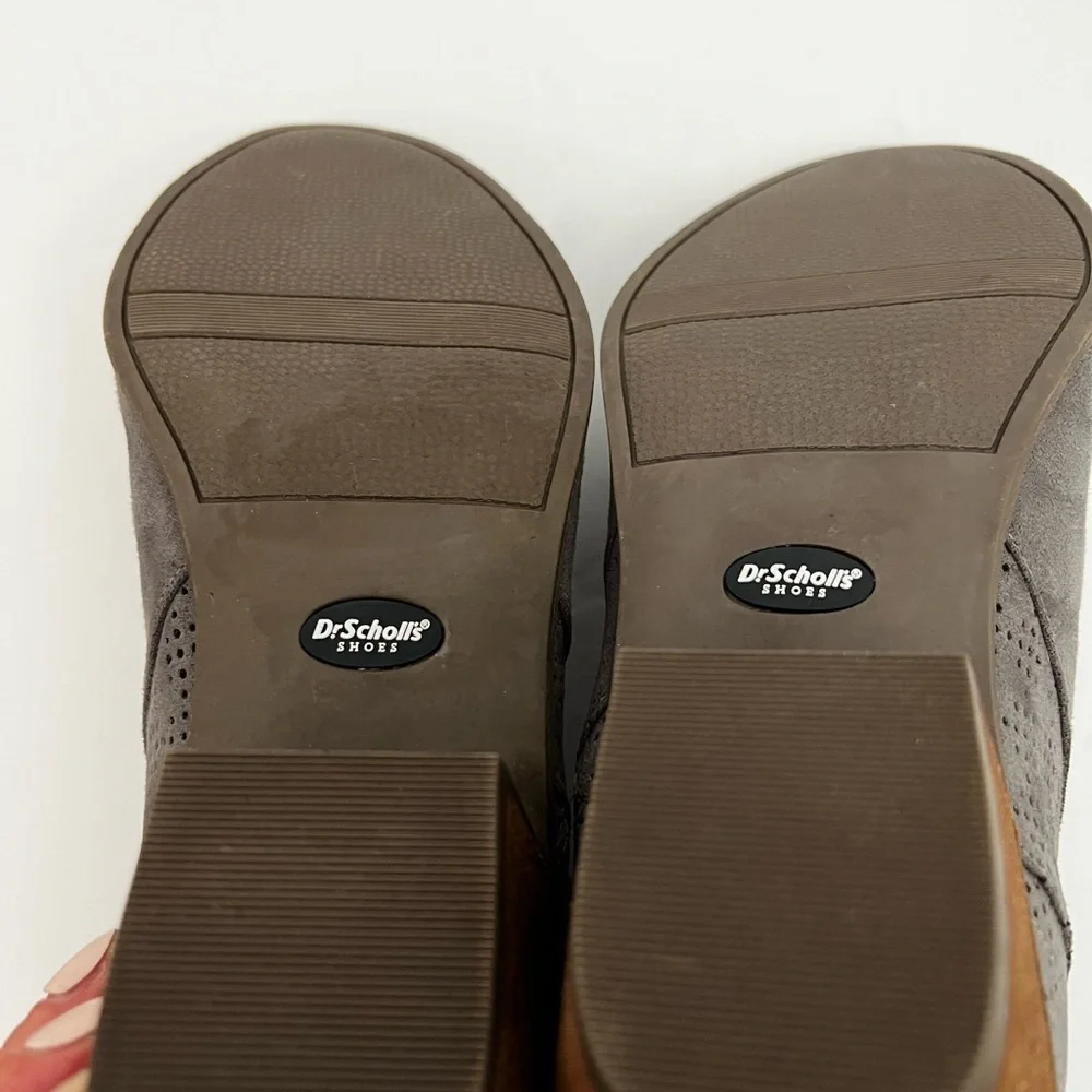 Dr Scholls gray perforated faux suede booties boho side zip excellent si… - Picture 6 of 8